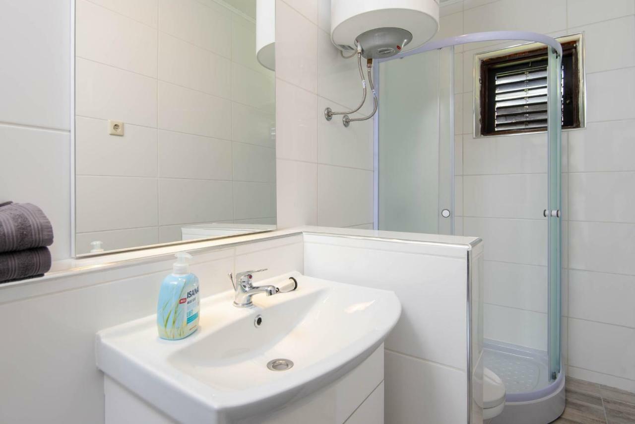 Apartments Ljiljana Оребич Экстерьер фото